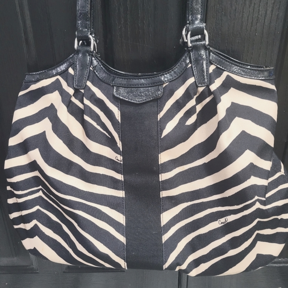 Coach Black&White Purae